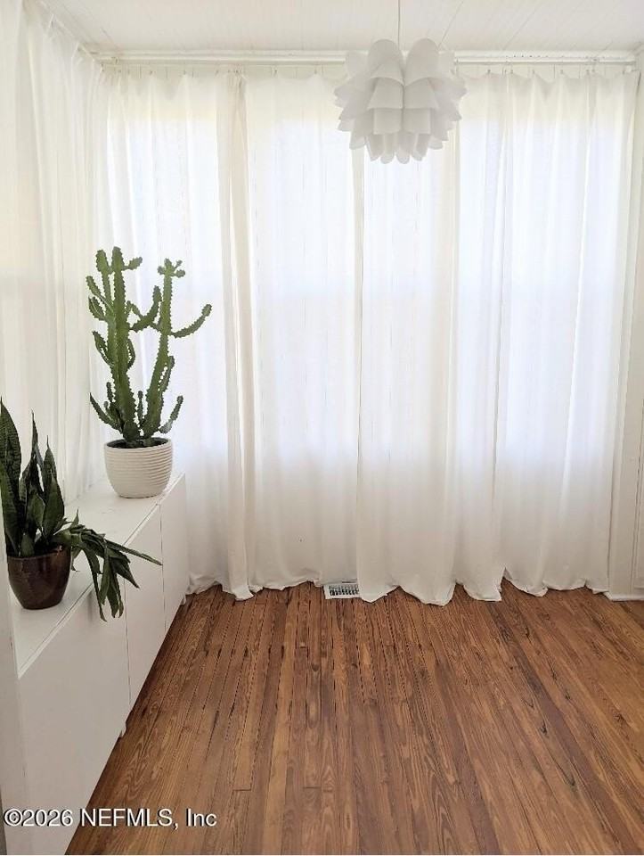 2312 Forbes St - Photo 4 of 15