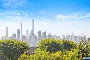 8100 RIVER Rd Unit 1011  