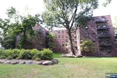 3071 Edwin Ave Apt 1b - Photo 1 of 1