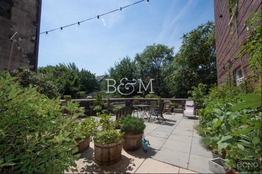 62 Clermont Ave - Photo 5 of 5