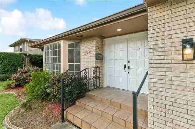 5016 Tartan Dr - Photo 2 of 23