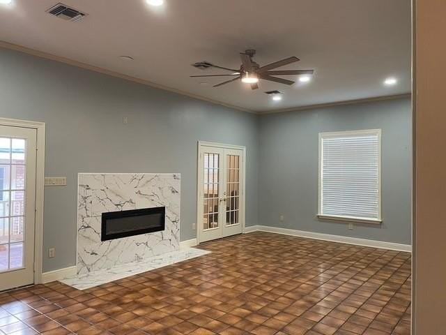 1 Tara Pl - Photo 2 of 18