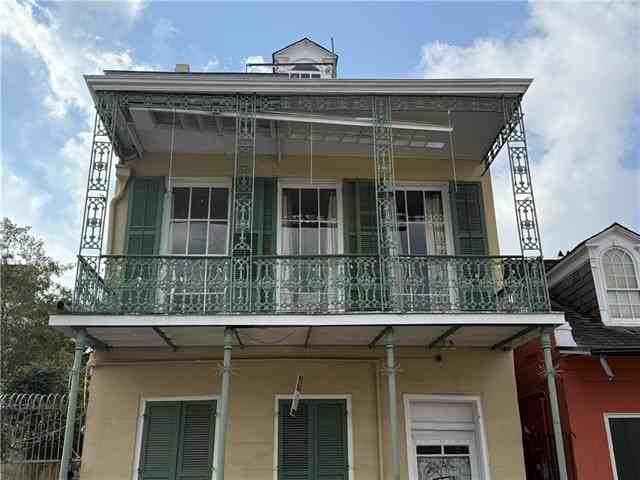 1014 Dumaine St - Photo 3 of 21