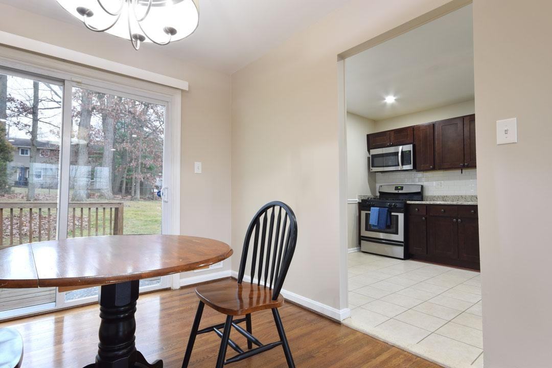 Hedgewood Dr - Photo 6 of 15