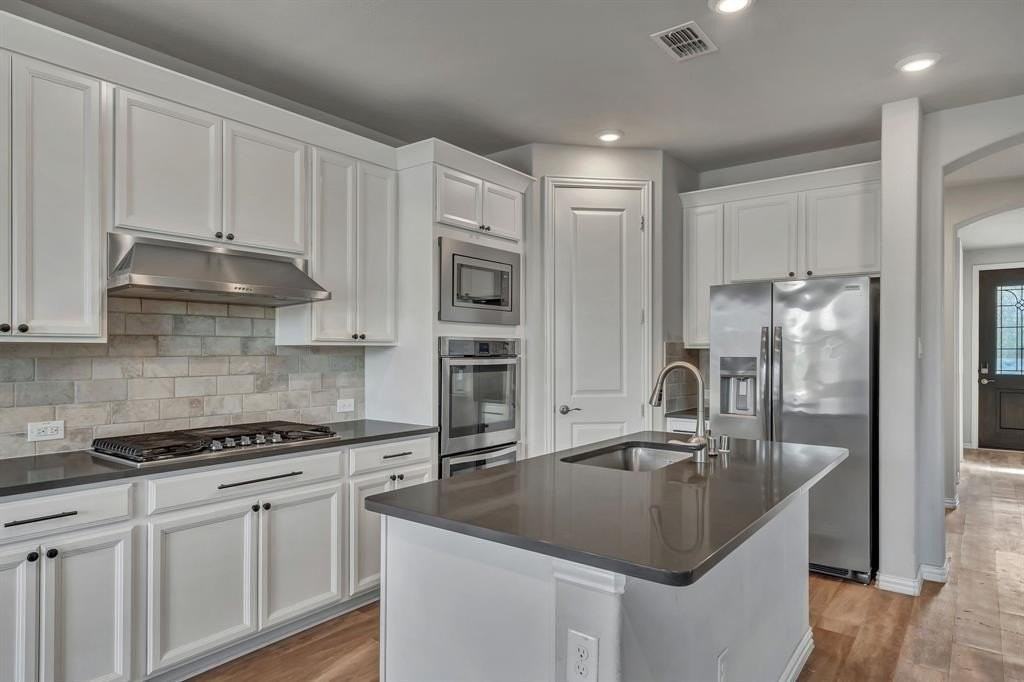 2019 Tawakoni Dr - Photo 6 of 33