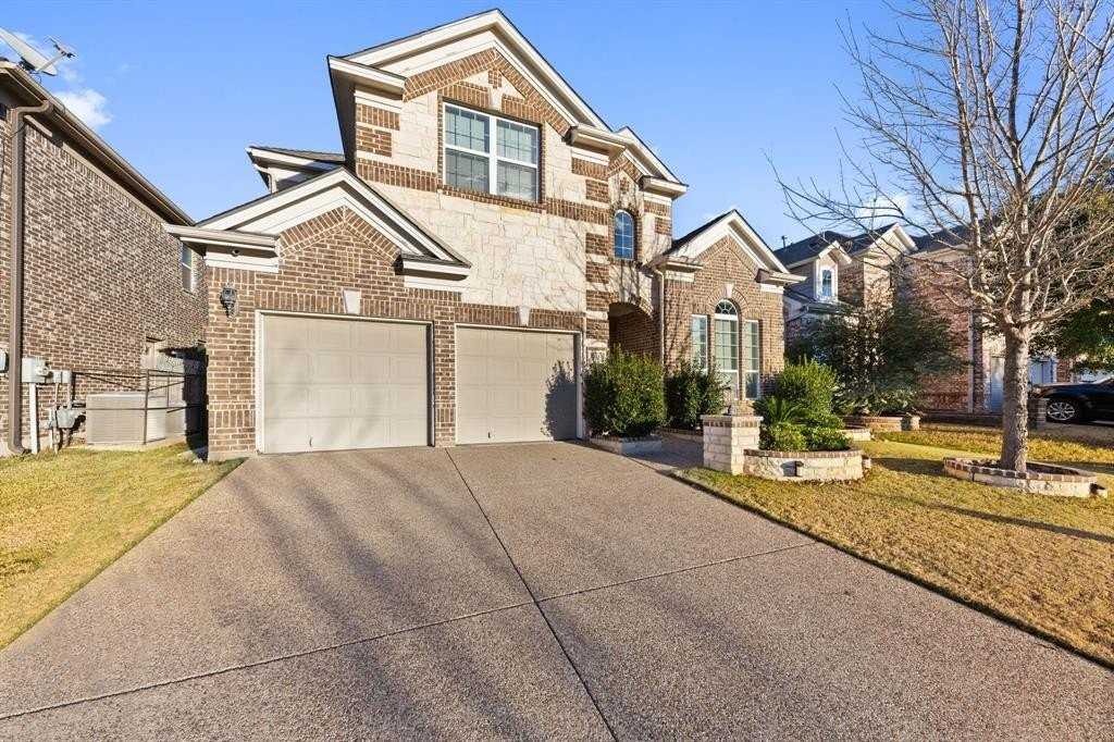 15520 Mayflower Trl - Photo 3 of 35