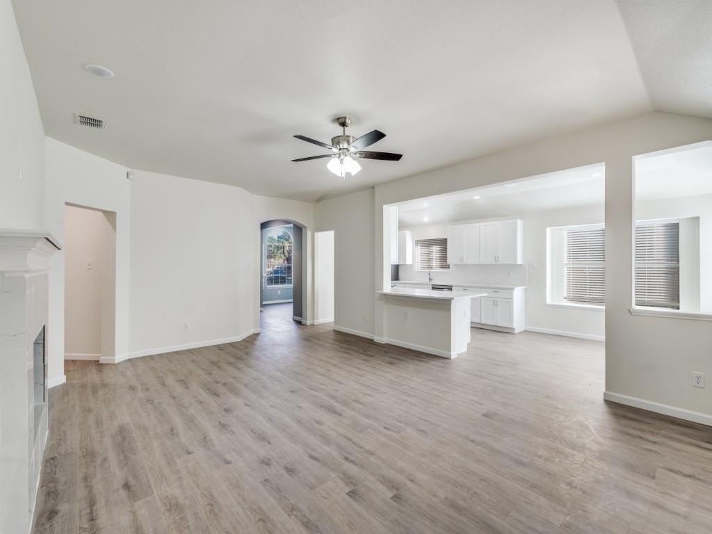 3108 Alcove Ln - Photo 4 of 25