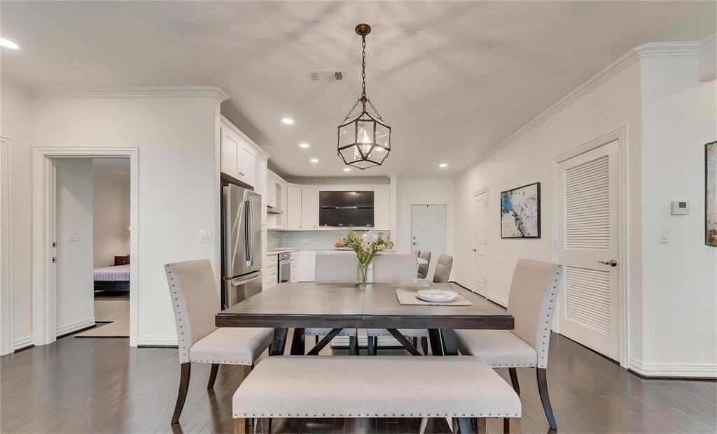 2500 King Arthur Blvd #304 - Photo 4 of 26