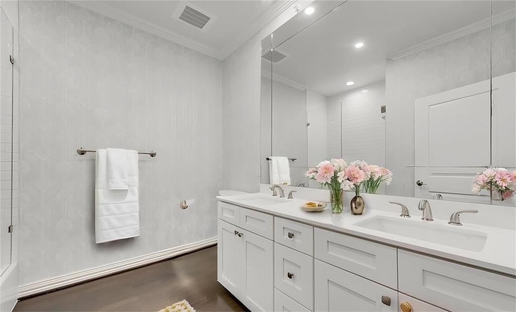 2500 King Arthur Blvd #304 - Photo 7 of 26