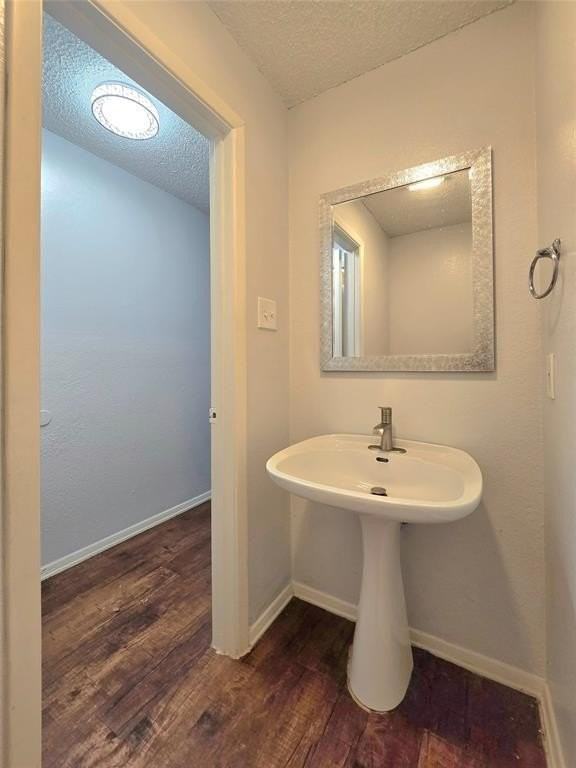 5803 Shadydell Dr #5803 - Photo 7 of 23