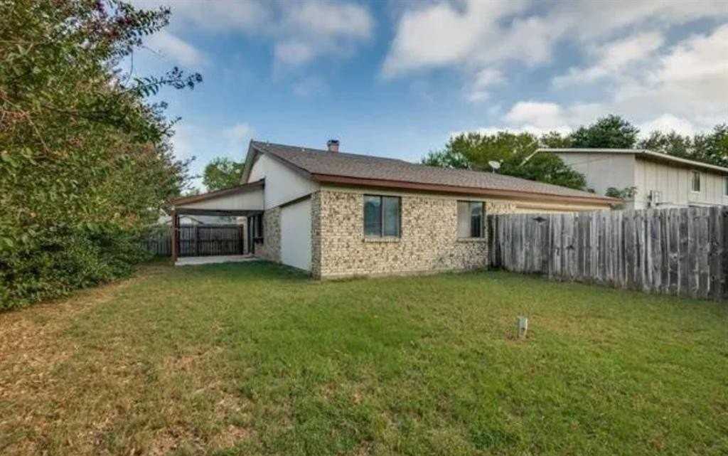 830 Meadowlark Dr - Photo 5 of 25