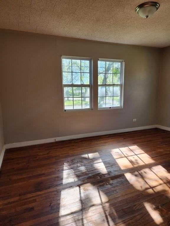 903 N Page St - Photo 3 of 12