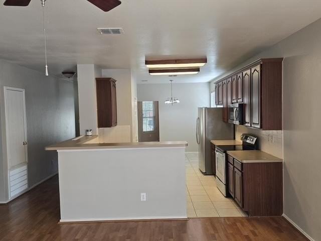 4623 Southampton Blvd - Photo 2 of 7