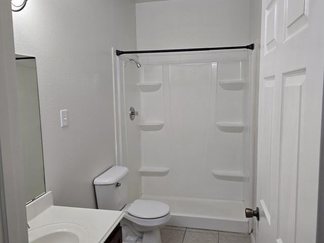 4623 Southampton Blvd - Photo 3 of 7