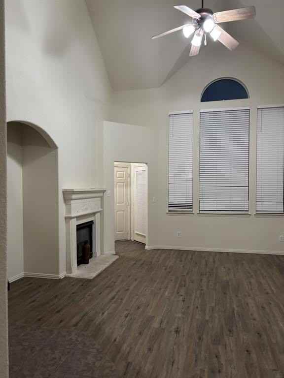 1124 Miramar Ave - Photo 2 of 12