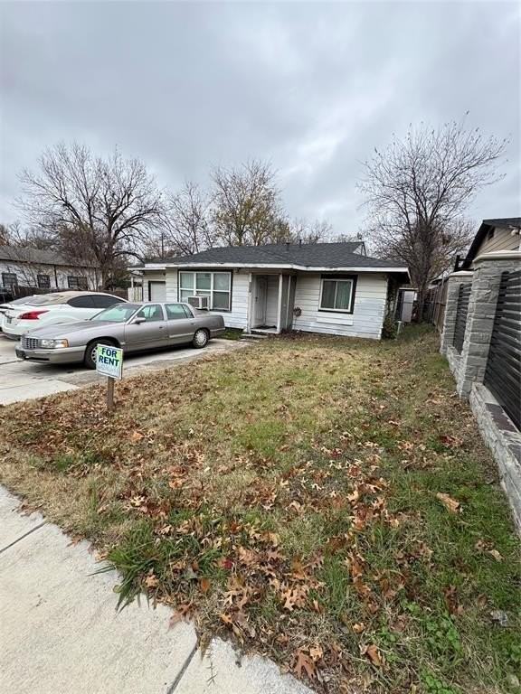 2717 Avenue I - Photo 5 of 24