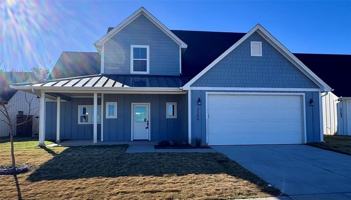 featured image of 2200 Salina Cir