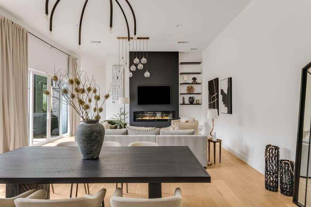 3812 Beechwood Ln - Photo 5 of 29