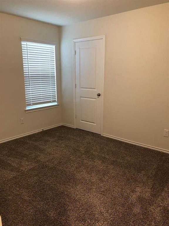 604 Rustic Meadows Trl - Photo 7 of 15