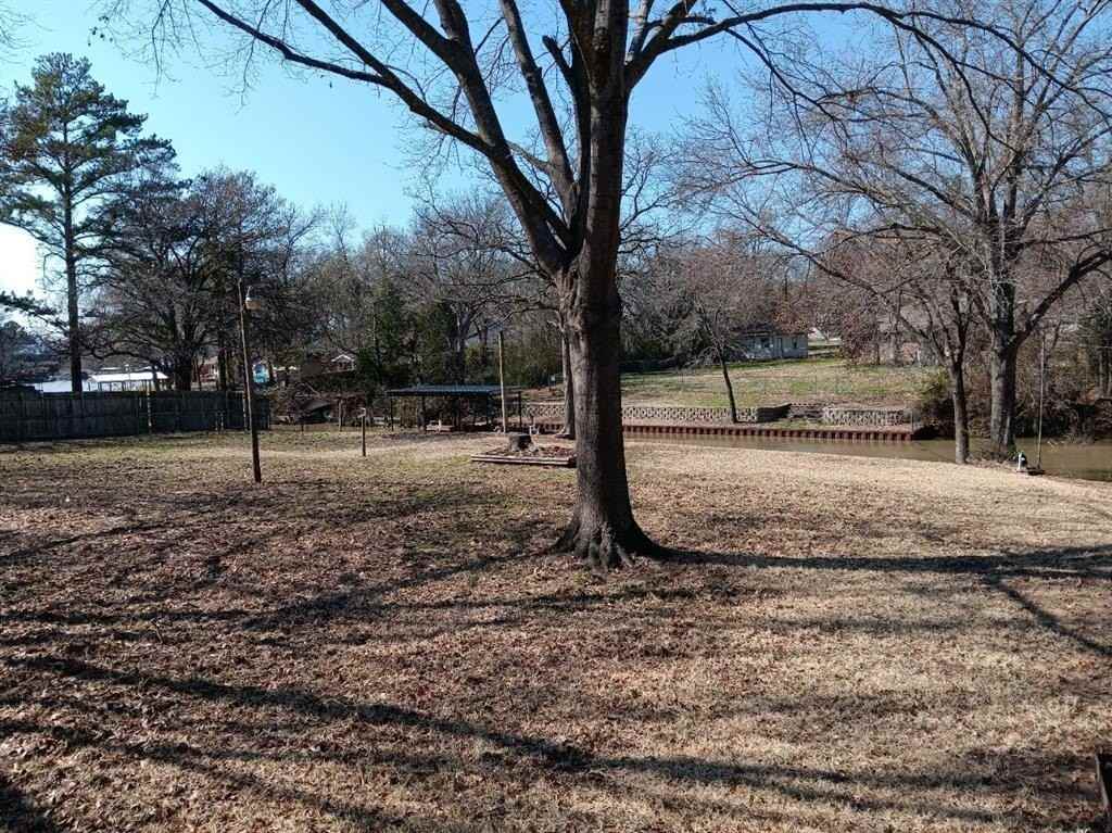 519 Jolly Dr - Photo 4 of 30