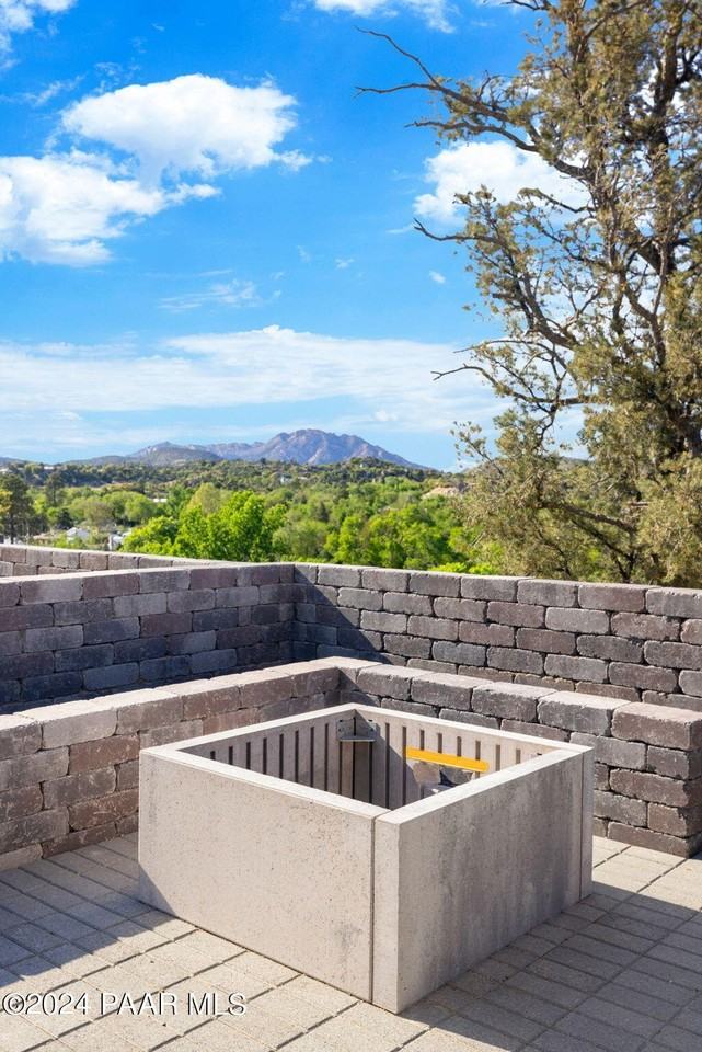 1328 Rockwood Dr - Photo 6 of 42