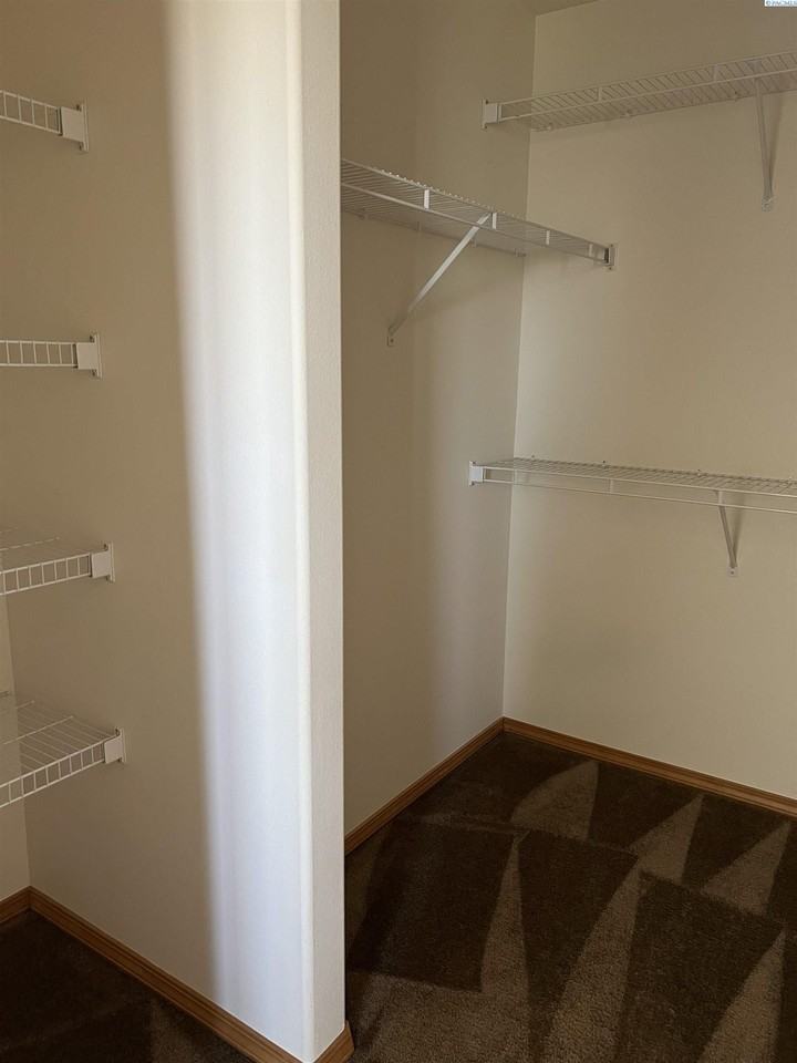 4519 Catalonia Dr - Photo 6 of 13