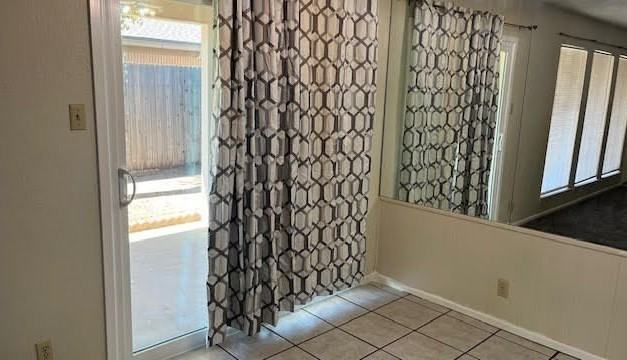 4317 Storey Ave - Photo 6 of 14