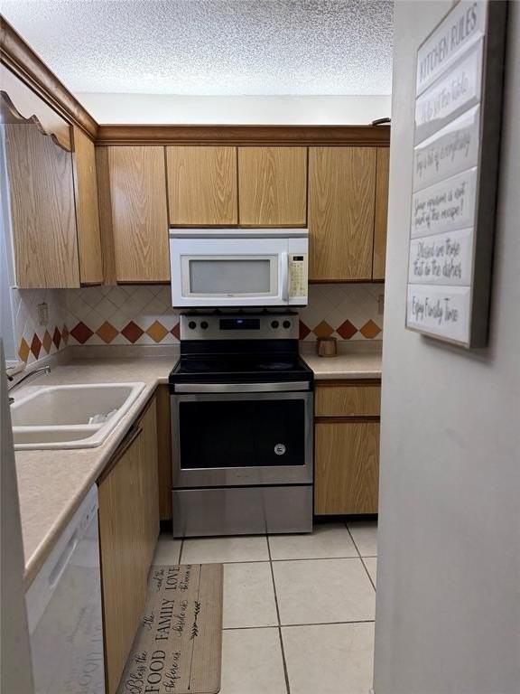 3300 Nw 46th St - Photo 4 of 15