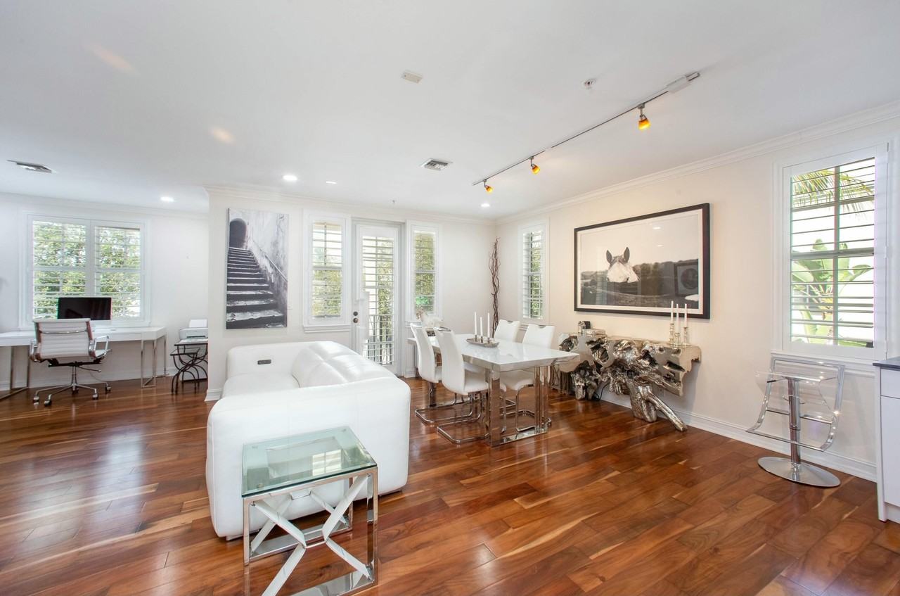 1970 S Dixie Hwy #R5 - Photo 2 of 15