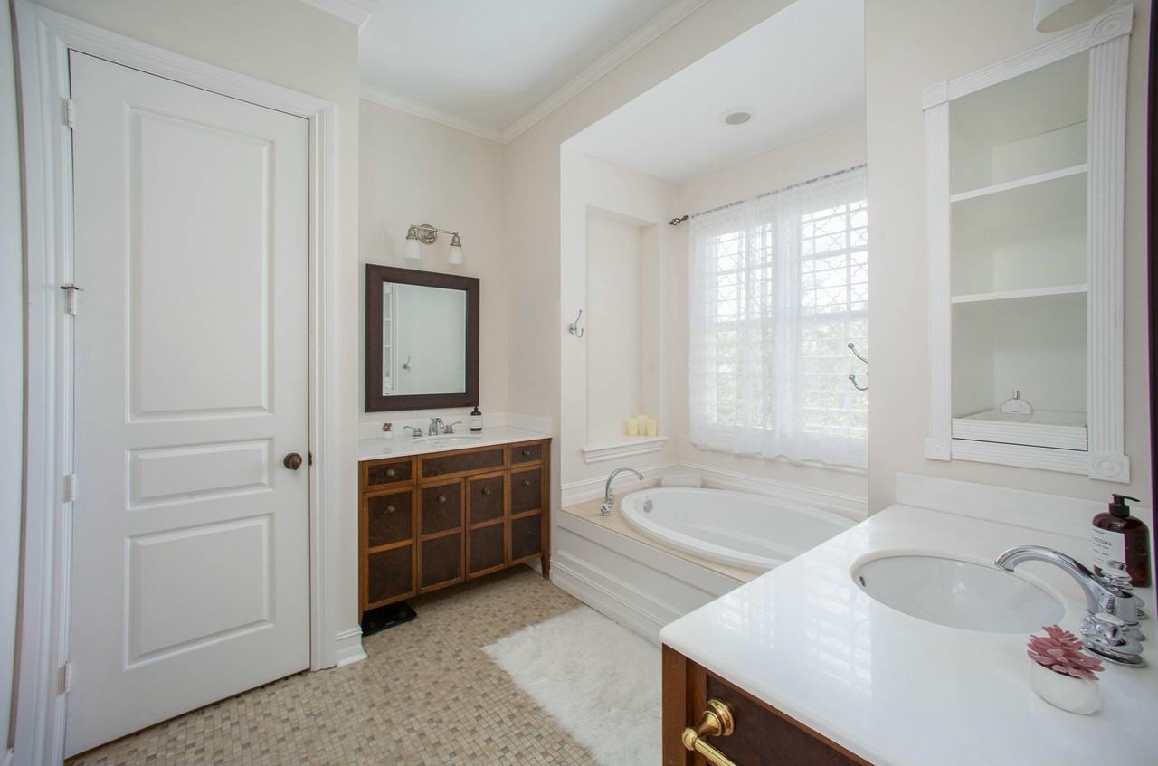 1970 S Dixie Hwy #R5 - Photo 6 of 15