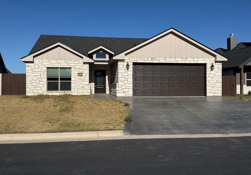 3634 Silver Spur Dr - Photo 3 of 15