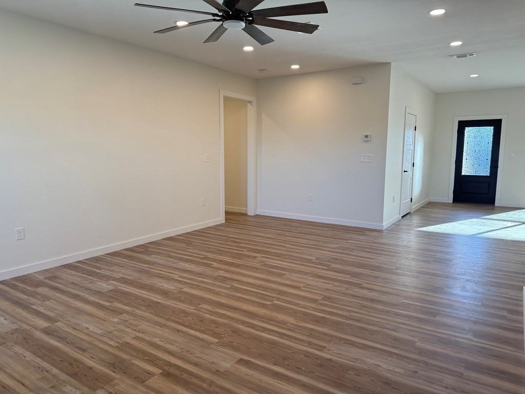 3634 Silver Spur Dr - Photo 5 of 15