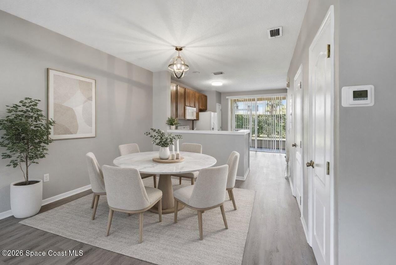 1368 Hampton Park Ln - Photo 5 of 32