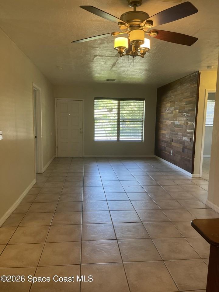 405 Rutgers Ave - Photo 2 of 25