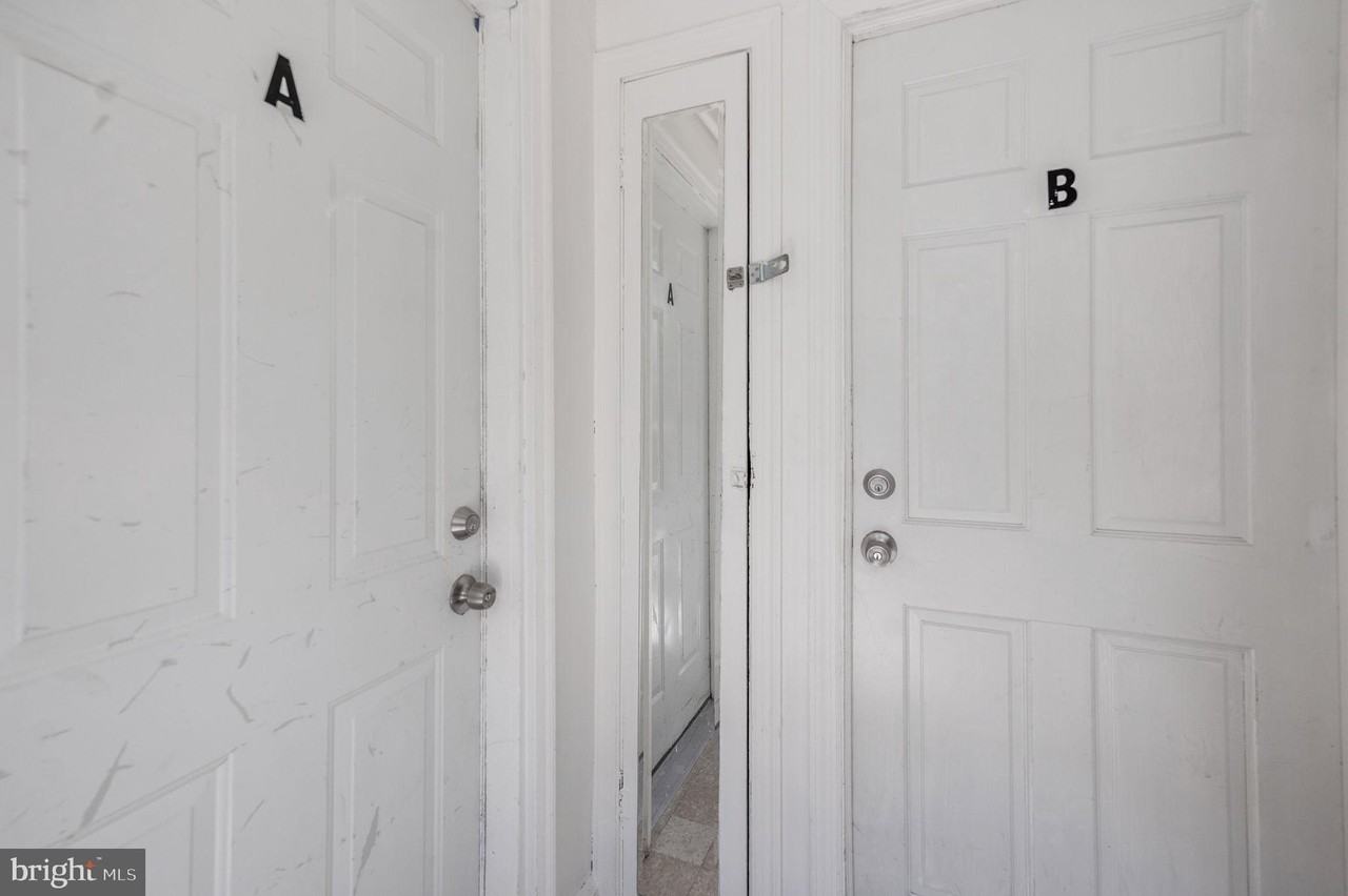 2538 9th St Nw Apt B #B - Photo 5 of 19