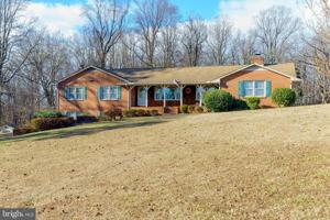 featured image of 194 Red Hill Rd