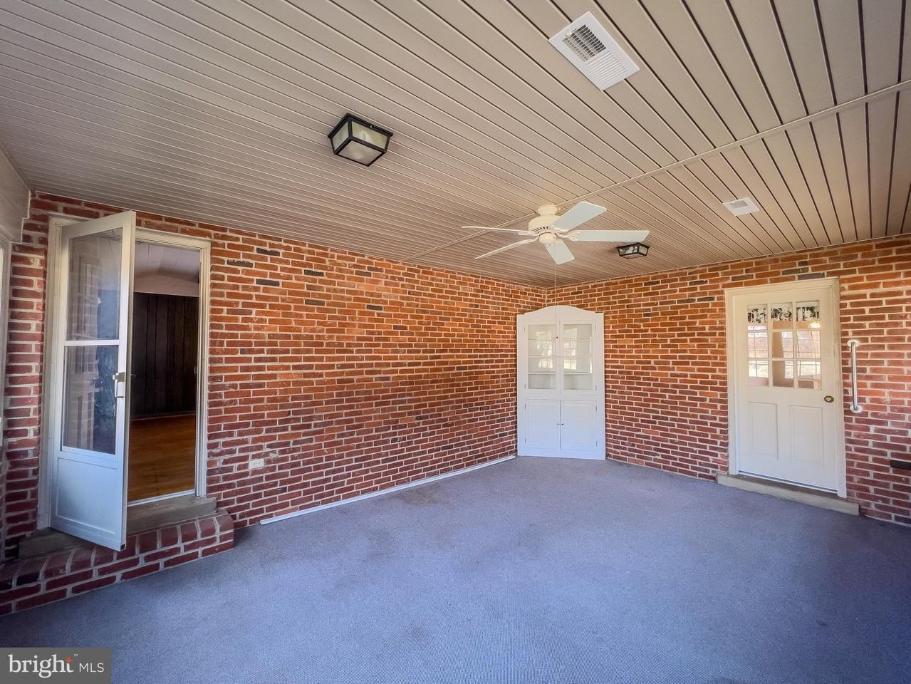 194 Red Hill Rd - Photo 6 of 50