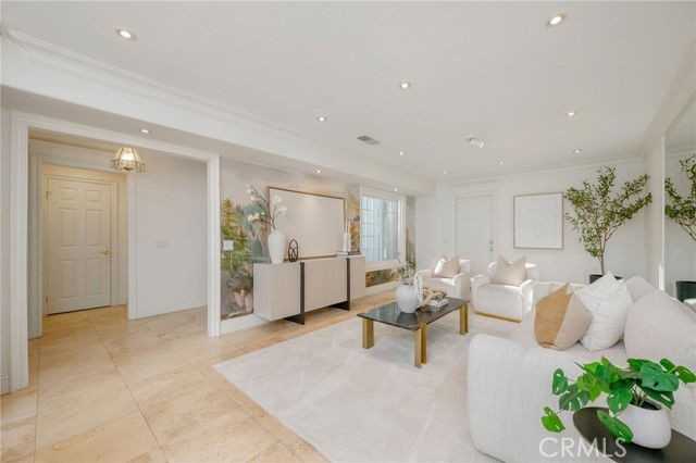 22762 Bayshore Ln - Photo 3 of 8