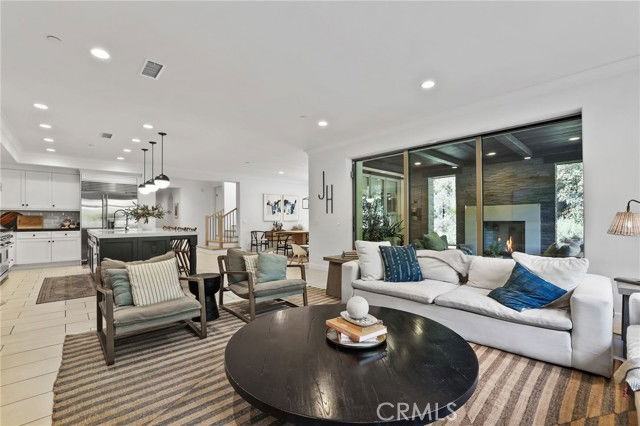 7 Sunset Cv - Photo 2 of 8