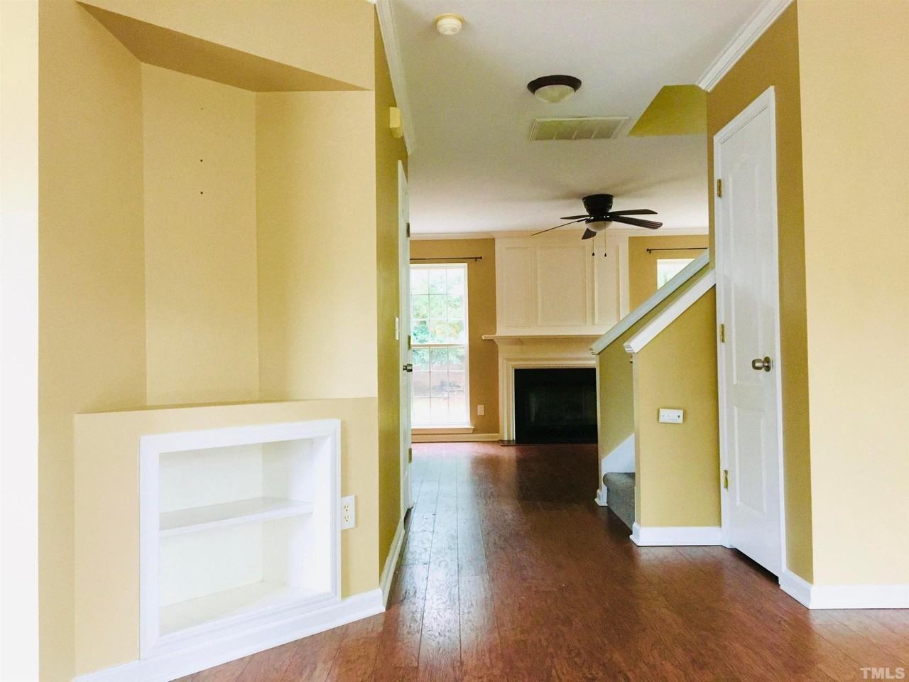 206 Caristonia Way - Photo 2 of 24