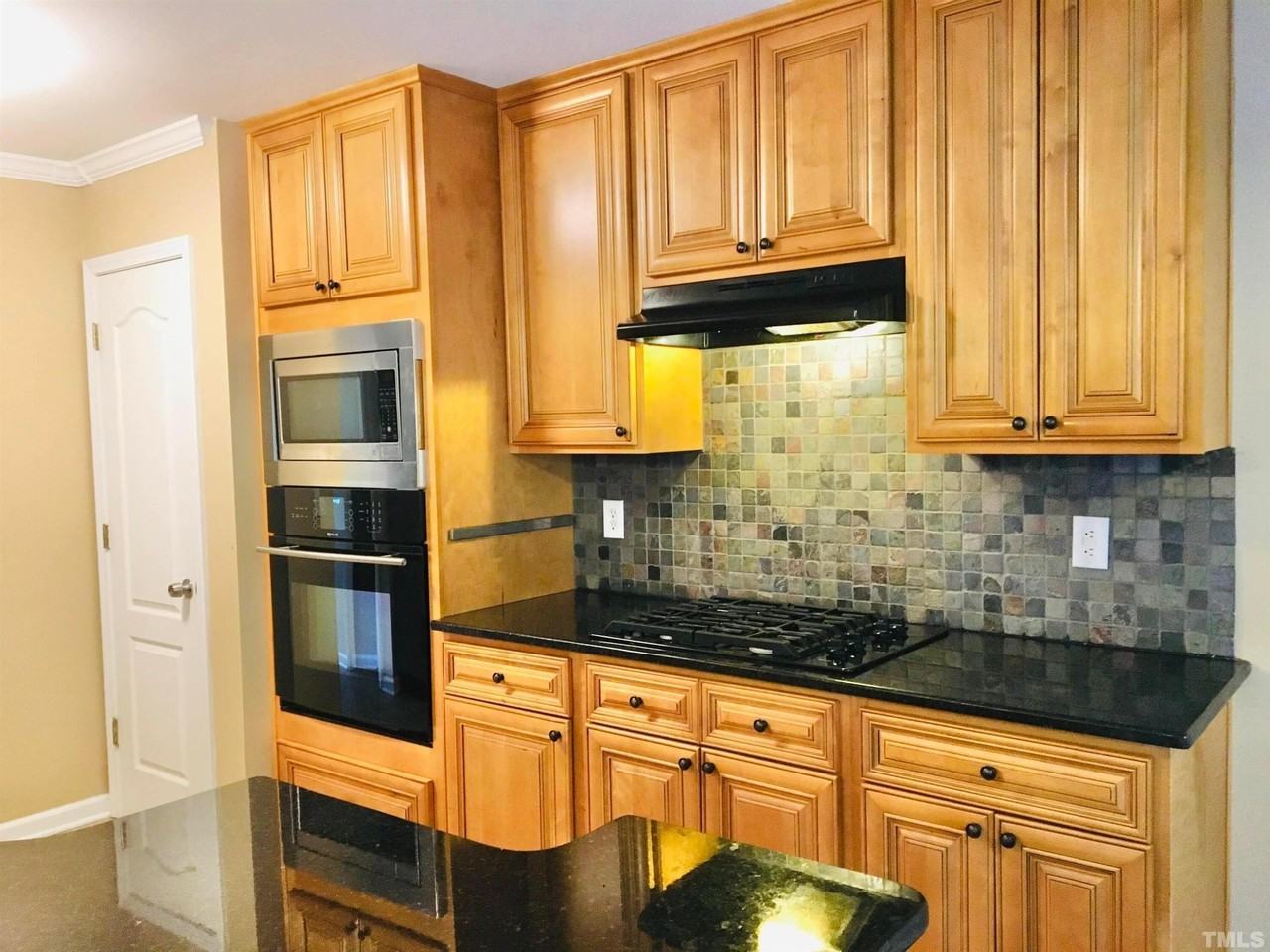 206 Caristonia Way - Photo 6 of 24