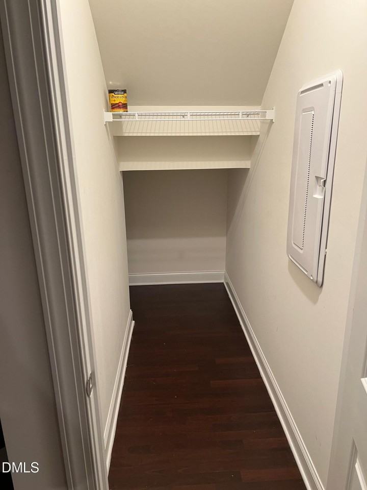 2546 Adams Pond Ln - Photo 4 of 9