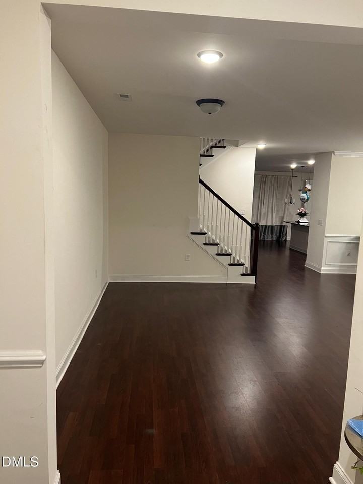 2546 Adams Pond Ln - Photo 5 of 9