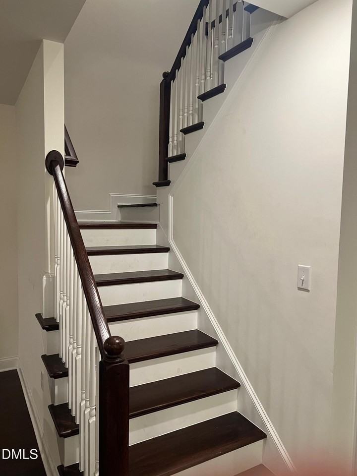 2546 Adams Pond Ln - Photo 6 of 9