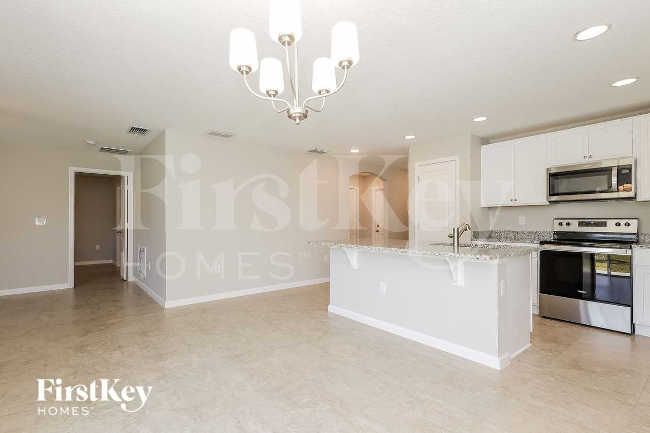 156 Southern Breeze Loop - Photo 4 of 16