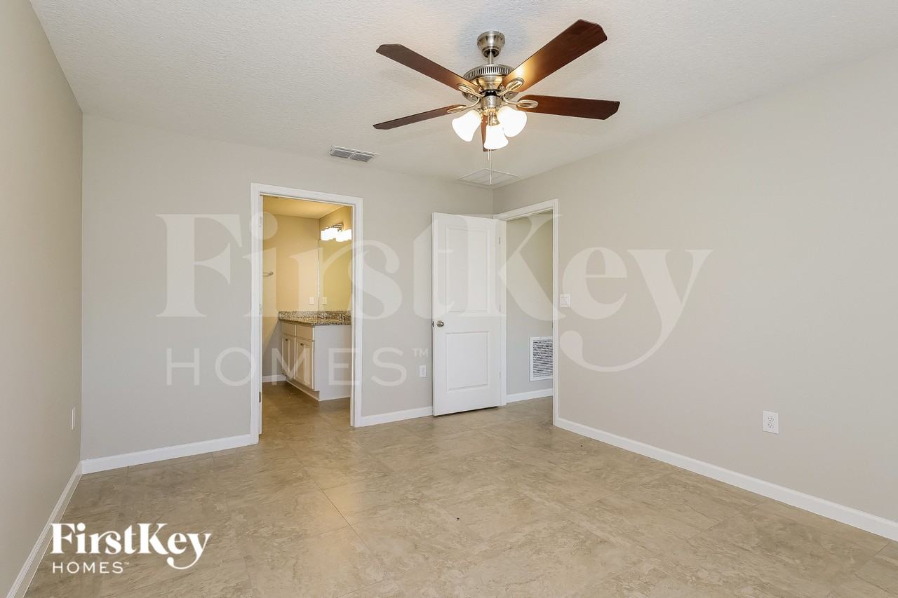 156 Southern Breeze Loop - Photo 7 of 16