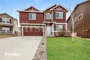 featured image of 8517 Admiral Way