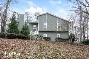 featured image of 289 Angla Dr Se