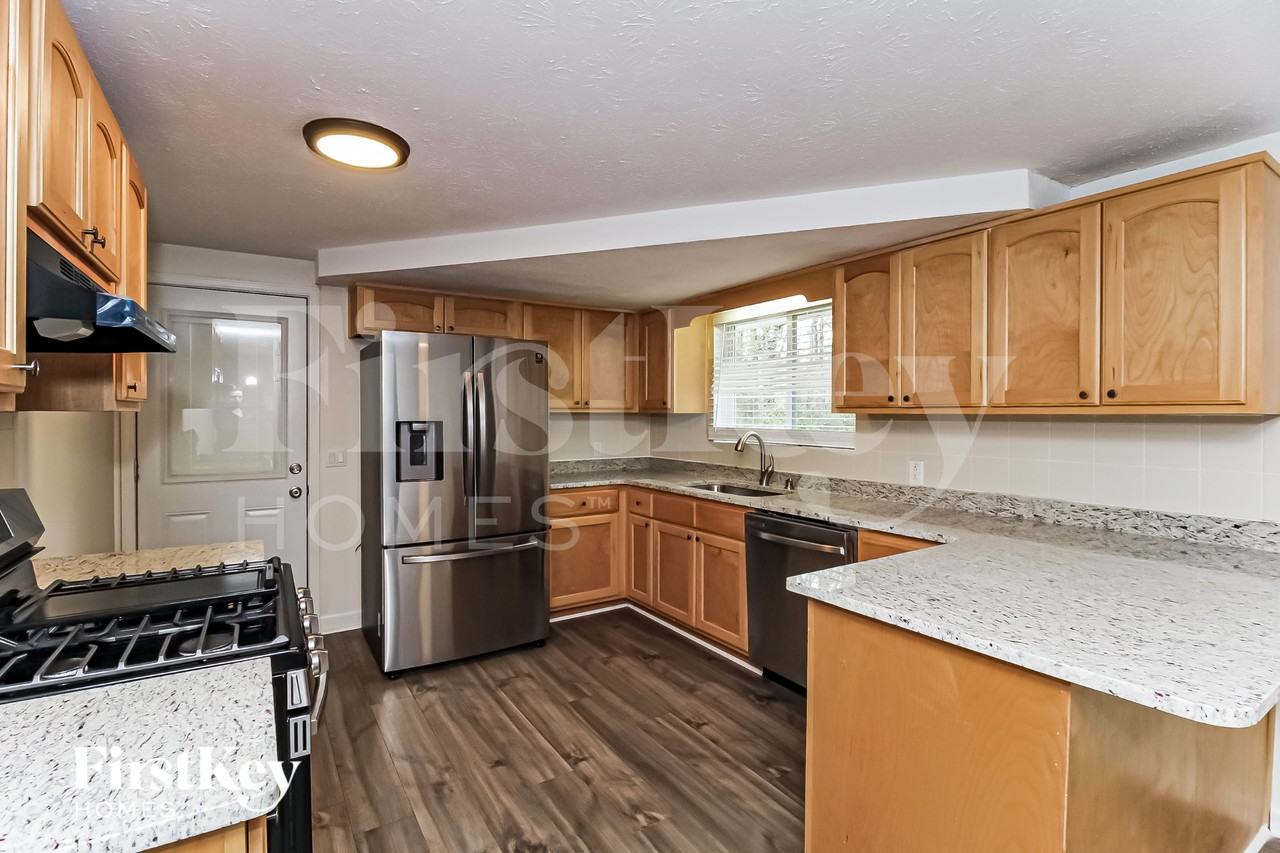 6356 Pine Frost Dr - Photo 5 of 15