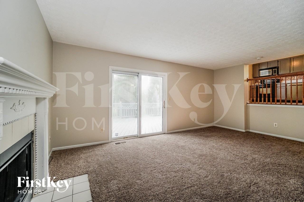 2872 Creith Ct - Photo 4 of 15